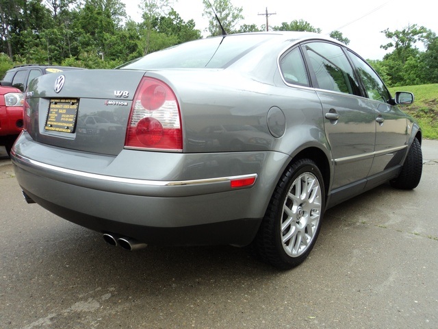 2003 Volkswagen Passat W8 - Photo 13 - Cincinnati, OH 45255