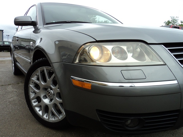 2003 Volkswagen Passat W8 - Photo 14 - Cincinnati, OH 45255