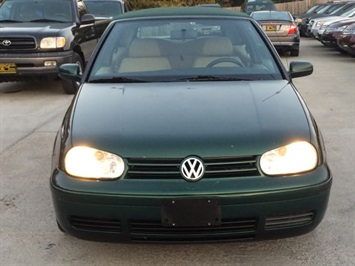 2001 Volkswagen Cabrio GLS   - Photo 2 - Cincinnati, OH 45255