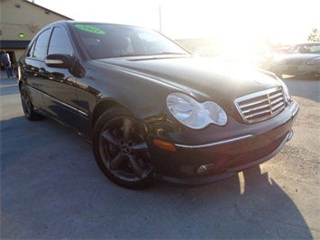 2005 Mercedes-Benz C Class C230   - Photo 11 - Cincinnati, OH 45255