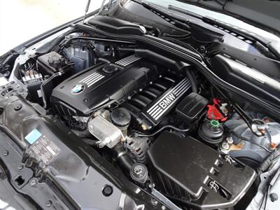 2010 BMW 5 Series 528i xDrive 3.0L I6 AWD - Photo 28 - Cincinnati, OH 45255