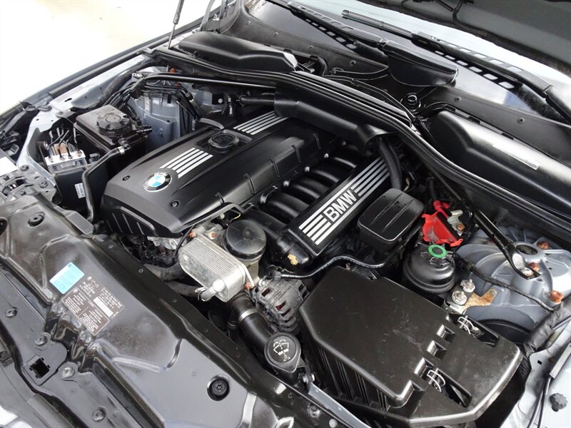 2010 BMW 5 Series 528i xDrive 3.0L I6 AWD - Photo 28 - Cincinnati, OH 45255