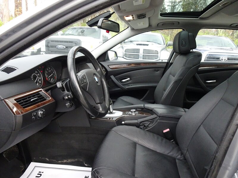 2010 BMW 5 Series 528i xDrive 3.0L I6 AWD - Photo 18 - Cincinnati, OH 45255