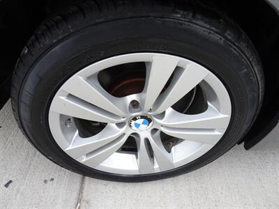 2010 BMW 5 Series 528i xDrive 3.0L I6 AWD - Photo 10 - Cincinnati, OH 45255