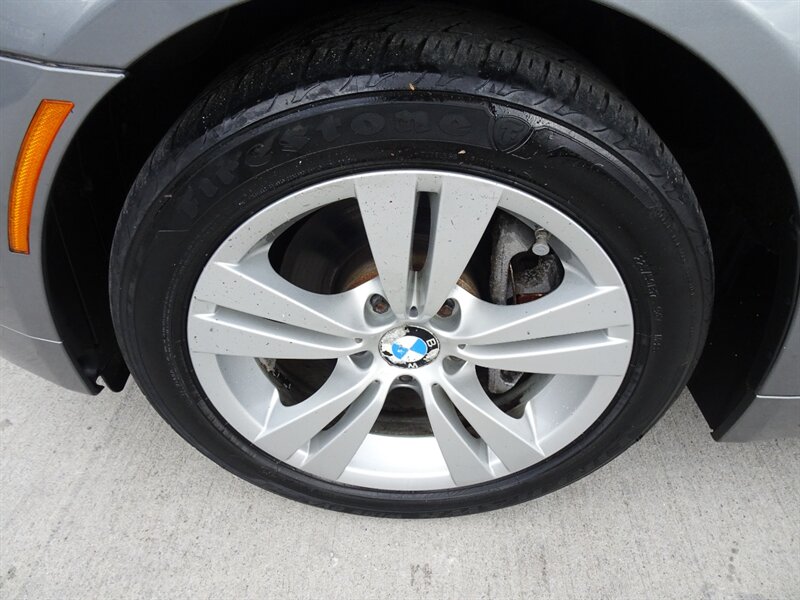 2010 BMW 5 Series 528i xDrive 3.0L I6 AWD - Photo 9 - Cincinnati, OH 45255