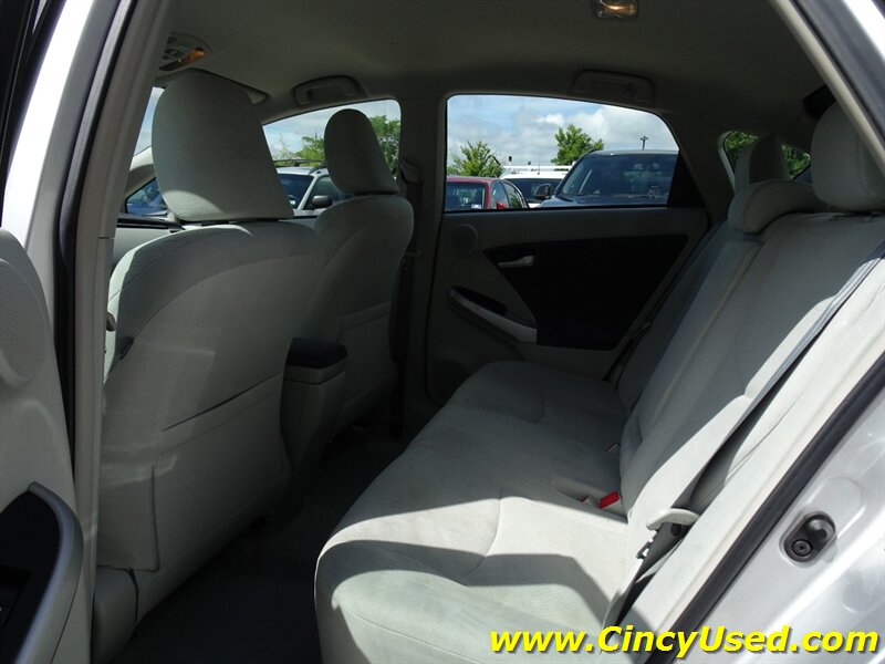 2010 Toyota Prius III - Photo 13 - Cincinnati, OH 45255
