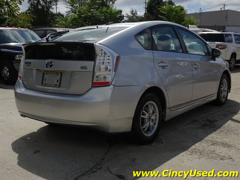 2010 Toyota Prius III - Photo 7 - Cincinnati, OH 45255
