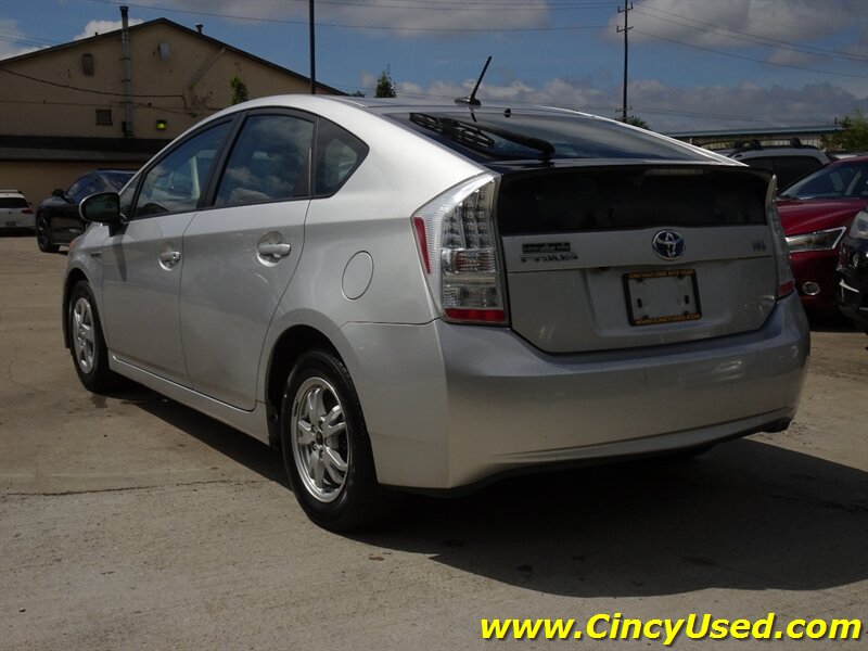 2010 Toyota Prius III - Photo 9 - Cincinnati, OH 45255