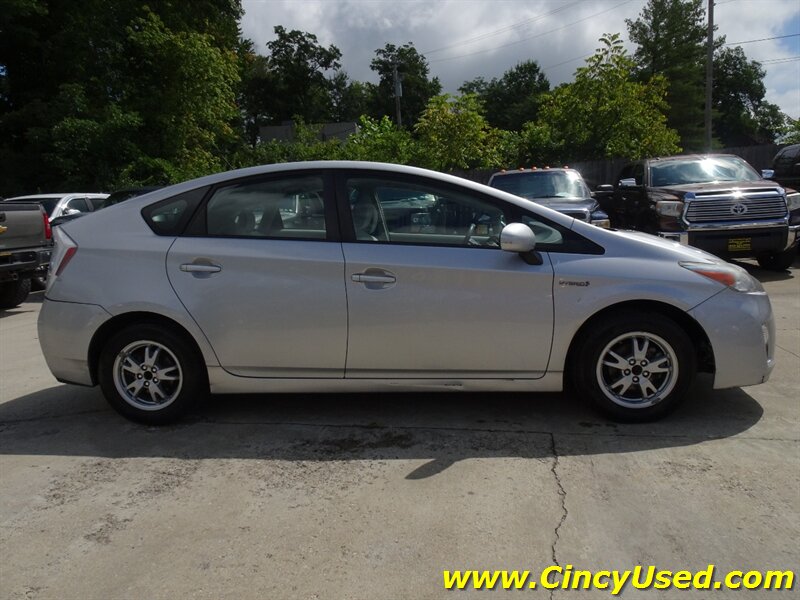 2010 Toyota Prius III - Photo 6 - Cincinnati, OH 45255