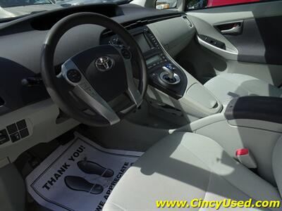 2010 Toyota Prius III - Photo 11 - Cincinnati, OH 45255