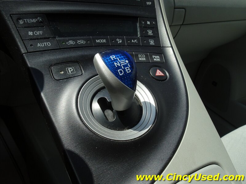 2010 Toyota Prius III - Photo 19 - Cincinnati, OH 45255