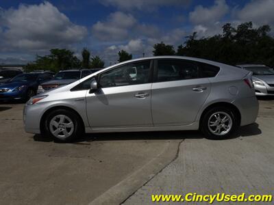 2010 Toyota Prius III - Photo 5 - Cincinnati, OH 45255
