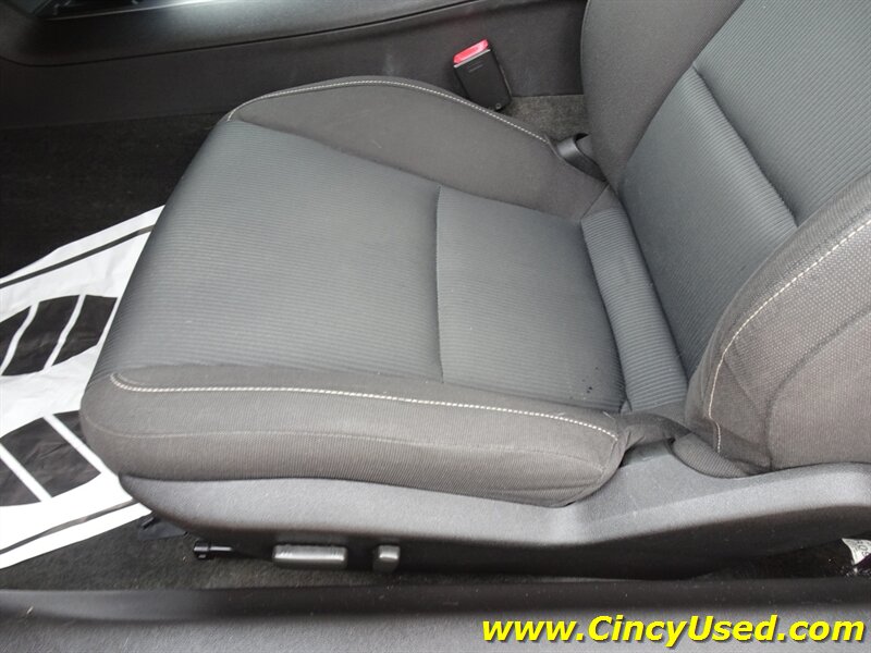 2010 Chevrolet Camaro LT - Photo 22 - Cincinnati, OH 45255
