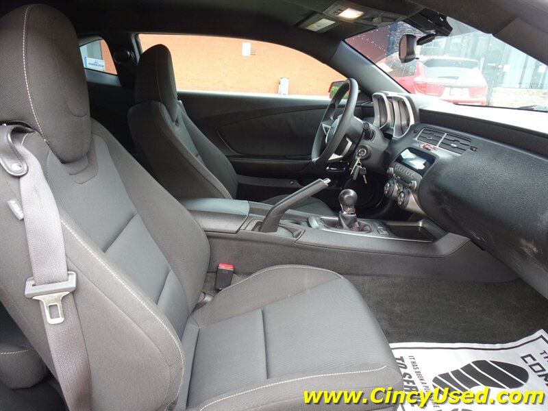 2010 Chevrolet Camaro LT - Photo 15 - Cincinnati, OH 45255