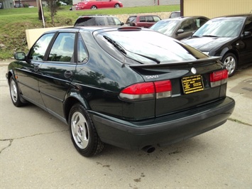 1999 Saab 9-3   - Photo 4 - Cincinnati, OH 45255