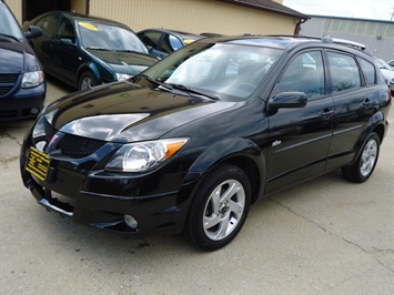 2004 Pontiac Vibe   - Photo 3 - Cincinnati, OH 45255