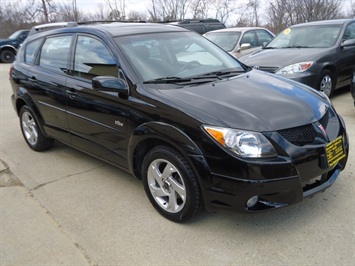 2004 Pontiac Vibe   - Photo 1 - Cincinnati, OH 45255