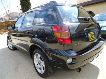 2004 Pontiac Vibe   - Photo 12 - Cincinnati, OH 45255