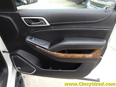 2015 GMC Yukon XL Denali - Photo 29 - Cincinnati, OH 45255