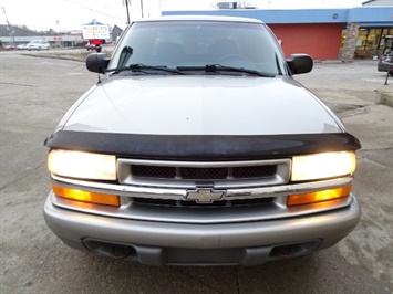 2003 Chevrolet S-10 LS   - Photo 2 - Cincinnati, OH 45255