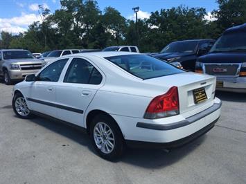 2003 Volvo S60 2.4   - Photo 13 - Cincinnati, OH 45255