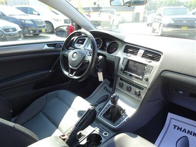 2015 Volkswagen Golf 1.8T S PZEV  FWD - Photo 13 - Cincinnati, OH 45255