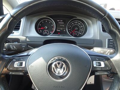 2015 Volkswagen Golf 1.8T S PZEV  FWD - Photo 16 - Cincinnati, OH 45255