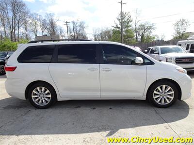 2017 Toyota Sienna Limited Premium 7-Passeng   - Photo 6 - Cincinnati, OH 45255
