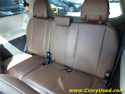 2017 Toyota Sienna Limited Premium 7-Passeng   - Photo 13 - Cincinnati, OH 45255