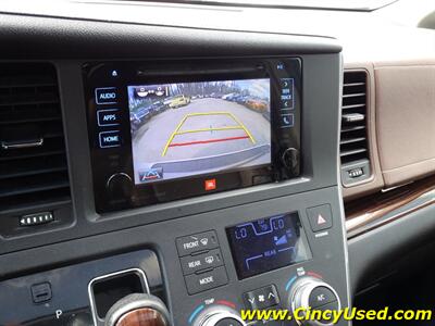 2017 Toyota Sienna Limited Premium 7-Passeng   - Photo 22 - Cincinnati, OH 45255