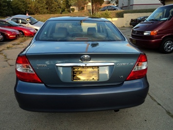 2002 Toyota Camry XLE   - Photo 5 - Cincinnati, OH 45255