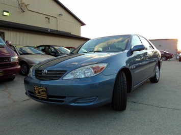 2002 Toyota Camry XLE   - Photo 28 - Cincinnati, OH 45255