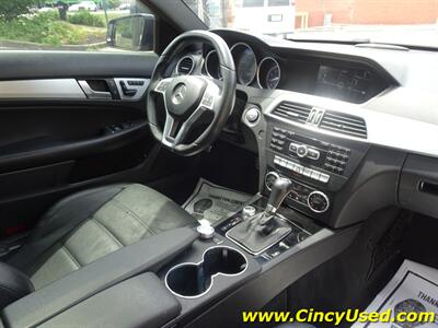 2015 Mercedes-Benz C 63 AMG  6.2L V8 RWD - Photo 24 - Cincinnati, OH 45255