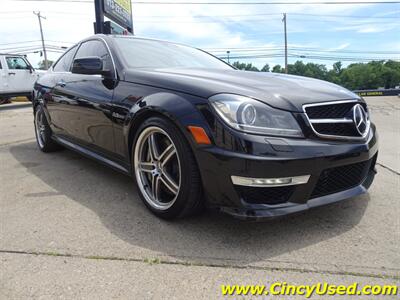 2015 Mercedes-Benz C 63 AMG  6.2L V8 RWD - Photo 2 - Cincinnati, OH 45255