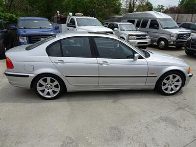 2001 BMW 3 Series 325i   - Photo 12 - Cincinnati, OH 45255