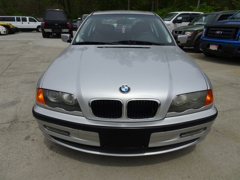 2001 BMW 3 Series 325i   - Photo 3 - Cincinnati, OH 45255