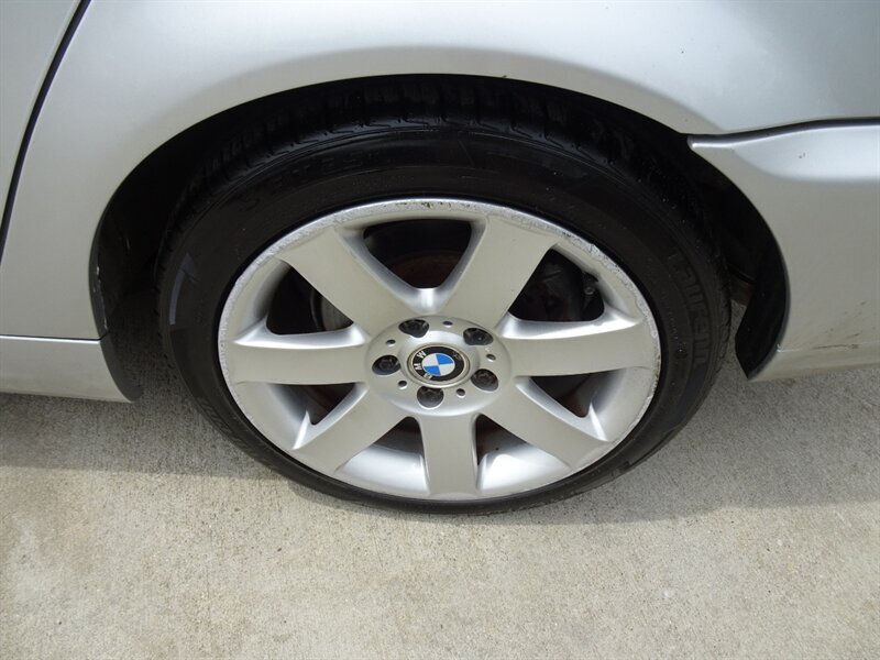 2001 BMW 3 Series 325i   - Photo 53 - Cincinnati, OH 45255