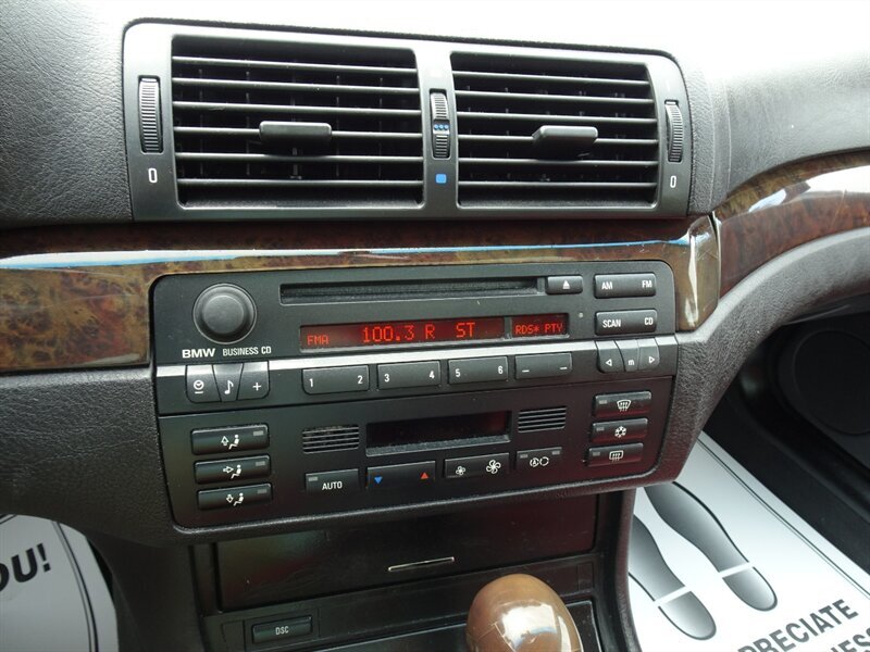 2001 BMW 3 Series 325i   - Photo 33 - Cincinnati, OH 45255