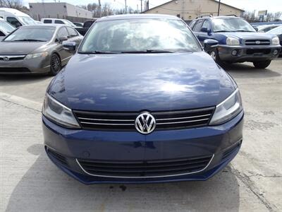 2014 Volkswagen Jetta SE  1.8L Turbo I4 FWD - Photo 2 - Cincinnati, OH 45255