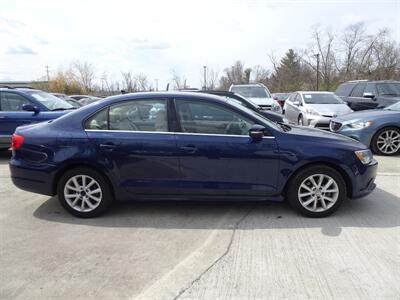 2014 Volkswagen Jetta SE  1.8L Turbo I4 FWD - Photo 5 - Cincinnati, OH 45255