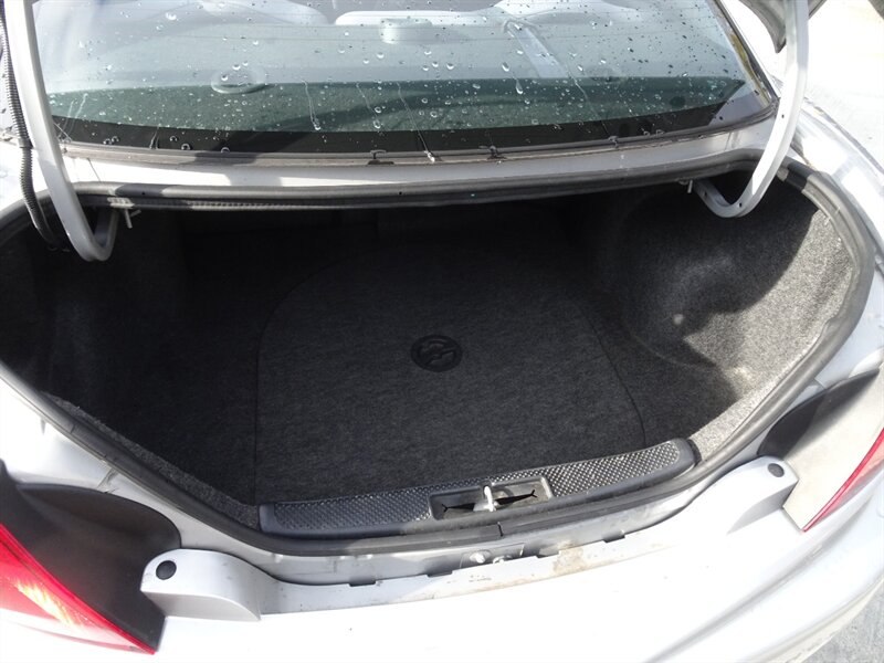 2004 Pontiac Sunfire I4 DOHC - Photo 24 - Cincinnati, OH 45255