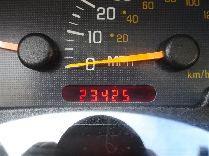 2004 Pontiac Sunfire I4 DOHC - Photo 19 - Cincinnati, OH 45255