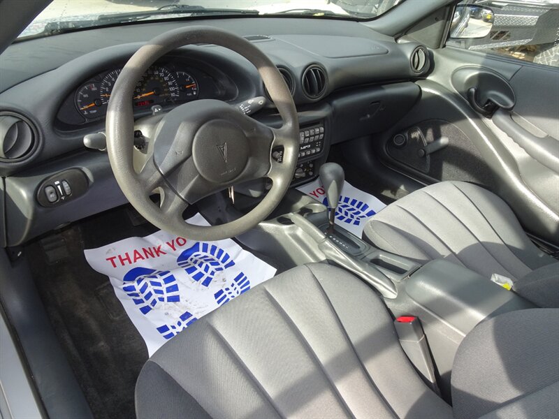 2004 Pontiac Sunfire I4 DOHC - Photo 9 - Cincinnati, OH 45255