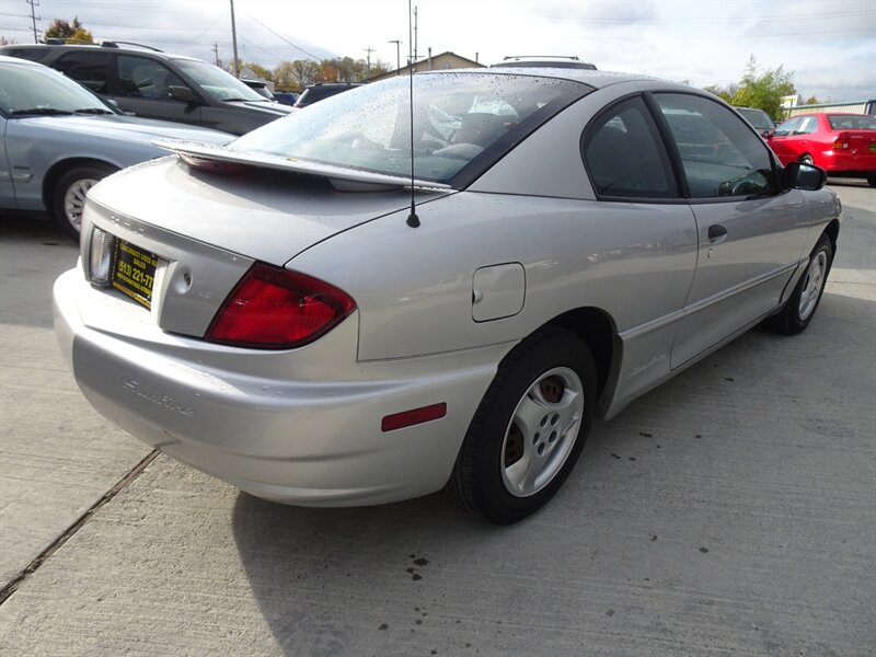 2004 Pontiac Sunfire I4 DOHC - Photo 5 - Cincinnati, OH 45255