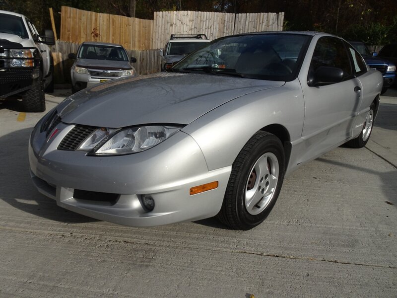 2004 Pontiac Sunfire I4 DOHC - Photo 3 - Cincinnati, OH 45255