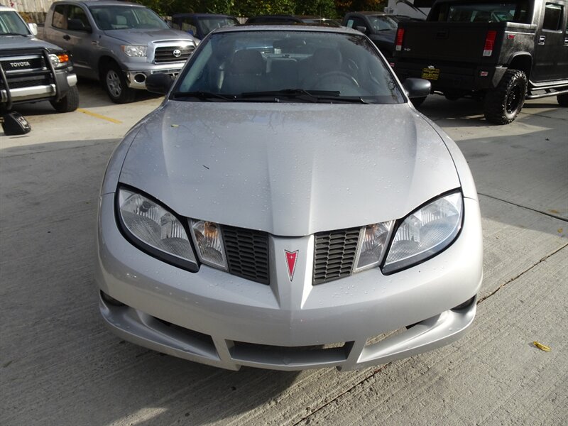 2004 Pontiac Sunfire I4 DOHC - Photo 2 - Cincinnati, OH 45255