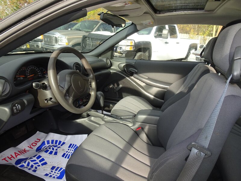 2004 Pontiac Sunfire I4 DOHC - Photo 10 - Cincinnati, OH 45255