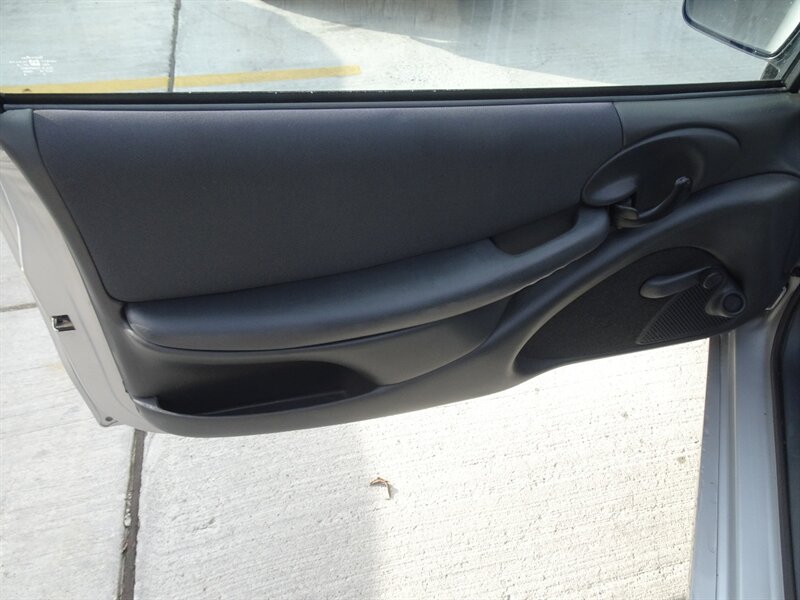 2004 Pontiac Sunfire I4 DOHC - Photo 22 - Cincinnati, OH 45255