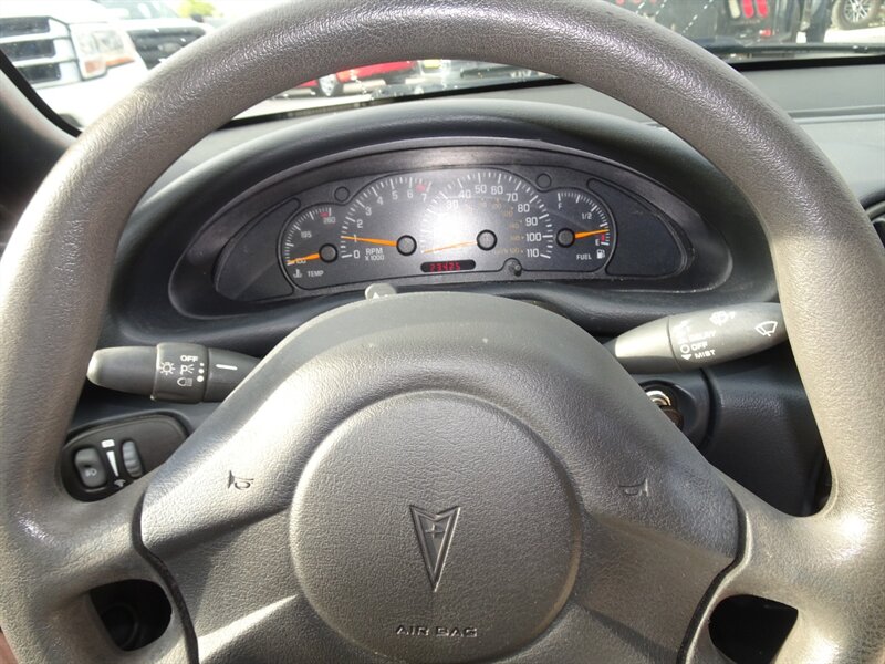 2004 Pontiac Sunfire I4 DOHC - Photo 18 - Cincinnati, OH 45255