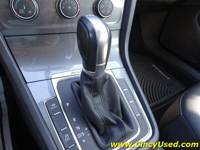 2017 Volkswagen Golf Alltrack TSI S 4Motion   - Photo 16 - Cincinnati, OH 45255